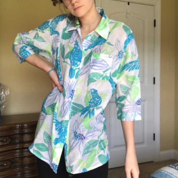 Button down lilly pulitzer shirt - Picture 3 of 4